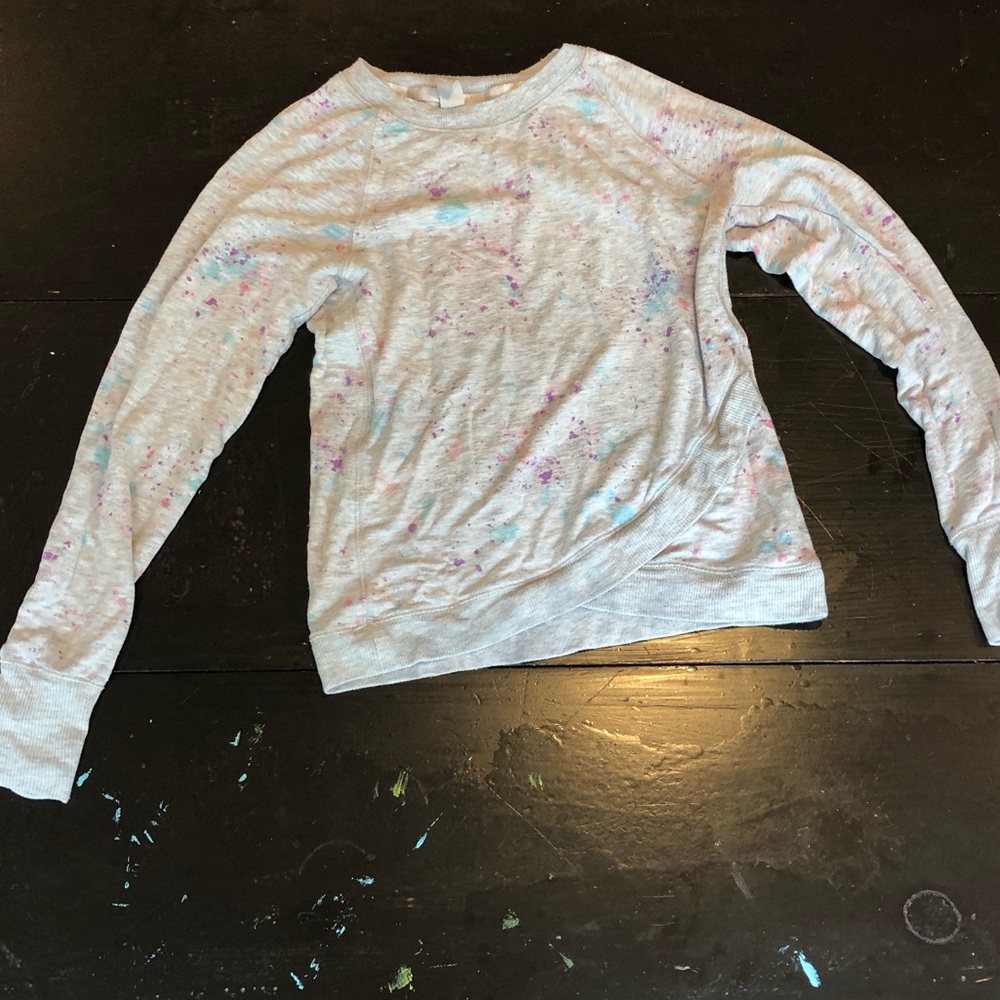 Girls splatter paint light sweater